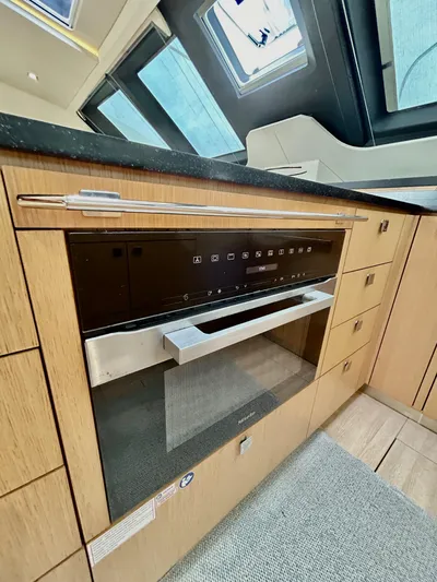 Feel So Good Yacht Photos Pics 