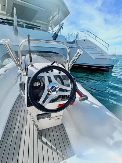 Feel So Good Yacht Photos Pics 