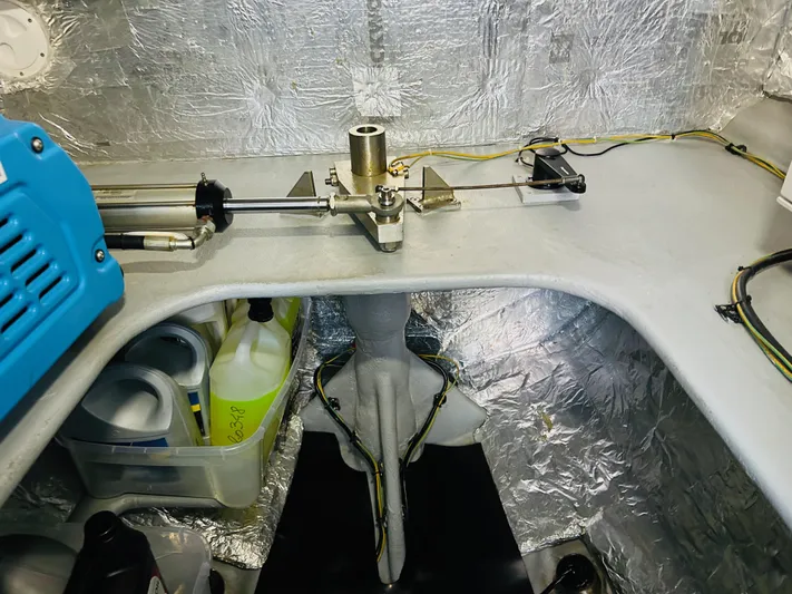 Feel So Good Yacht Photos Pics 