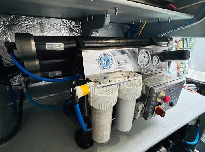 Feel So Good Yacht Photos Pics 