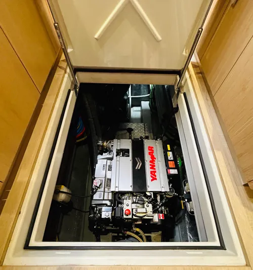 Feel So Good Yacht Photos Pics 