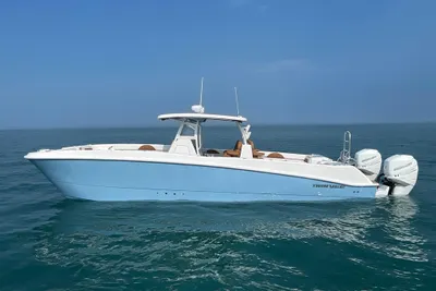 Twin Vee 340 GFX