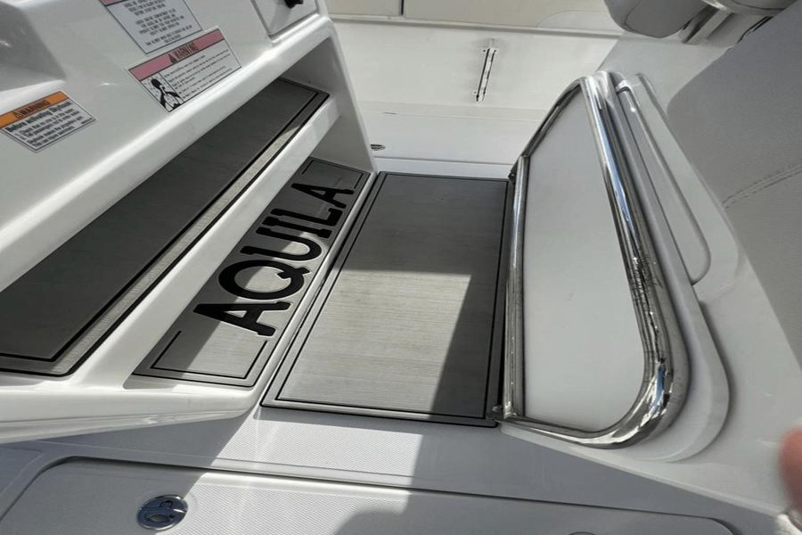 2022 Aquila 28 Molokai