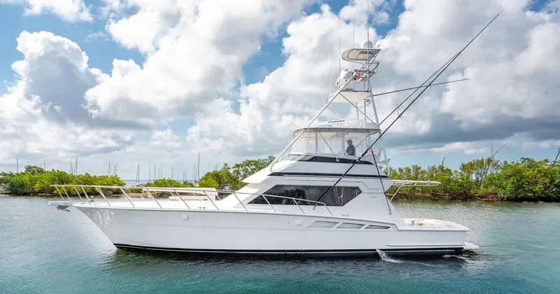 50 Hatteras Convertible Yacht Photos Pics 
