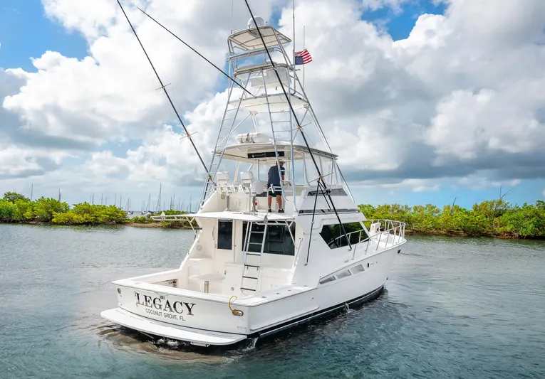 50 Hatteras Convertible Yacht Photos Pics 
