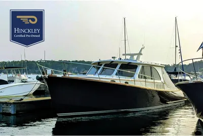 Hinckley Talaria 43
