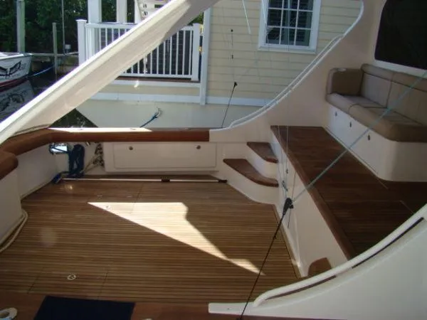 Davis 70 Yacht Photos Pics Cockpit Stairs