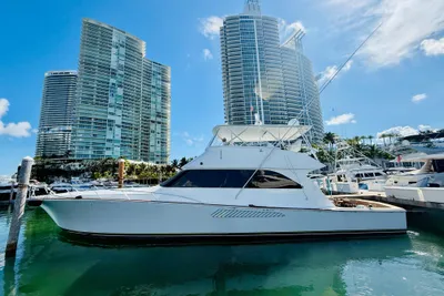 2004 Viking 65 Convertible