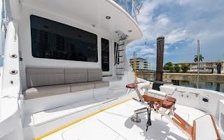 2006 Hatteras 64 