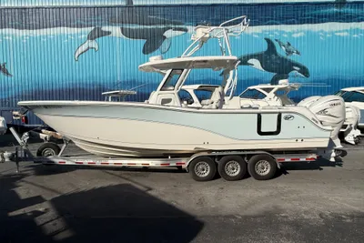 Sea Fox 328 Commander