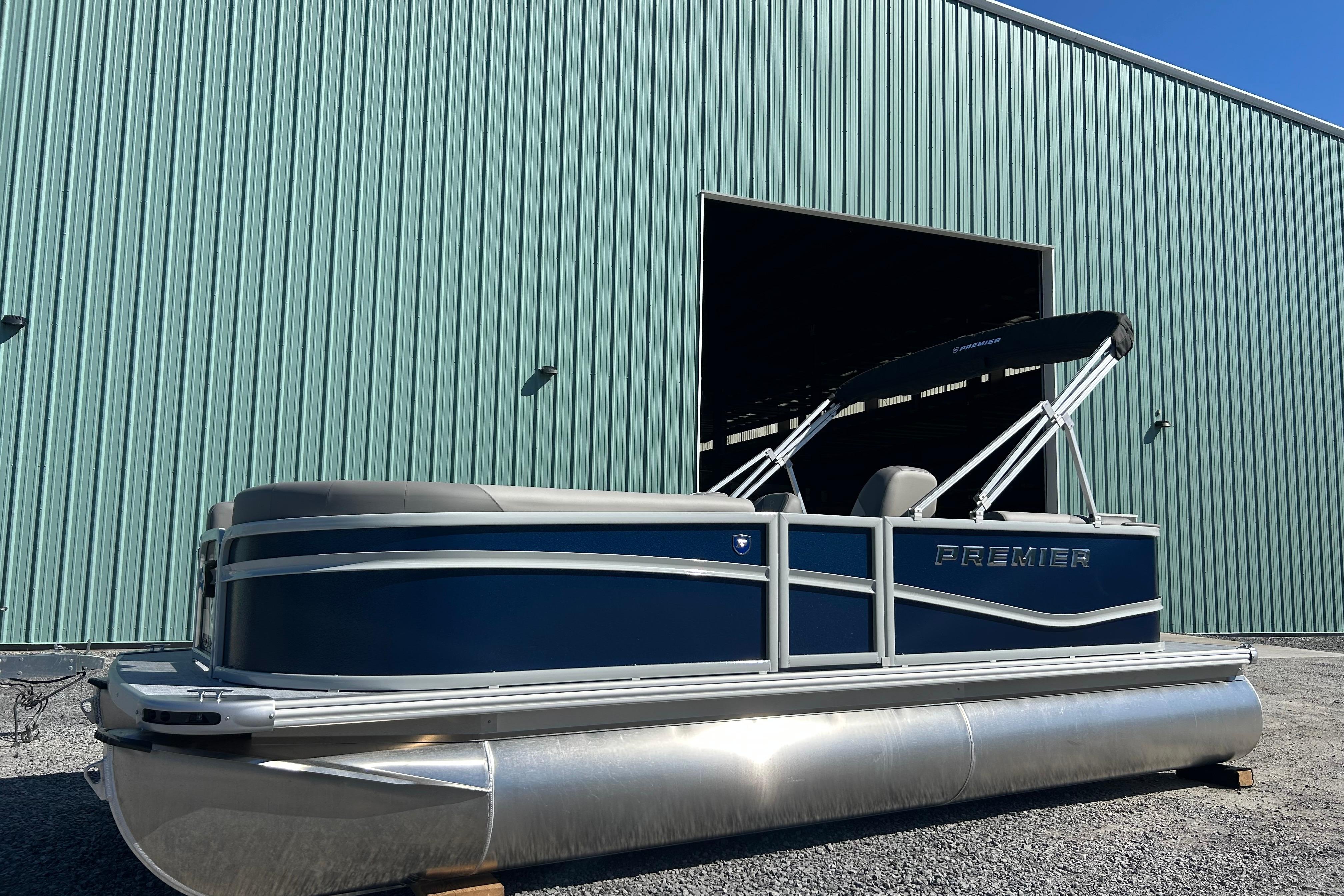 Premier 200 Sunscape