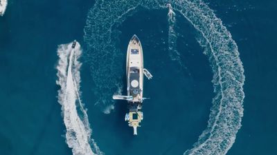 Yacht