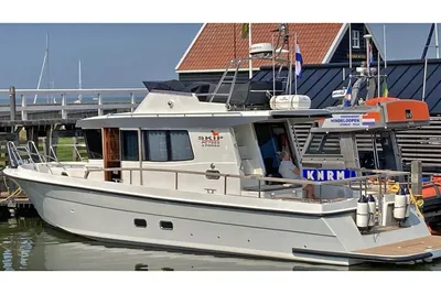 2021 Targa 37 Flybridge