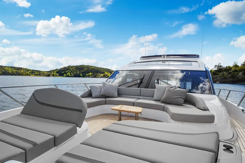 S72515 Yacht Photos Pics 