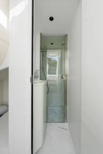 S72515 Yacht Photos Pics 