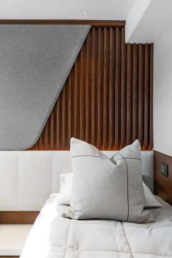 S72515 Yacht Photos Pics 