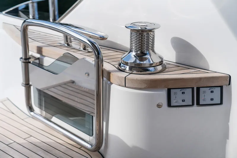 S72515 Yacht Photos Pics 