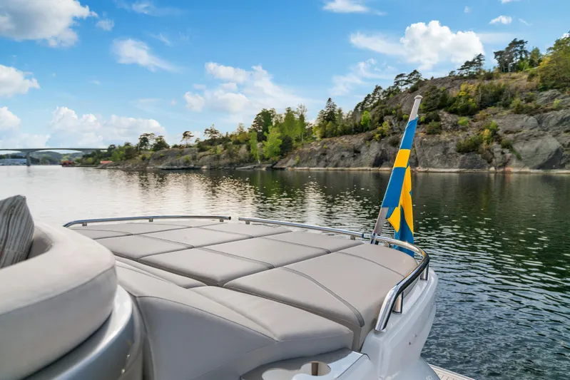 S72515 Yacht Photos Pics 