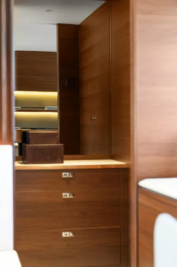 S72515 Yacht Photos Pics 