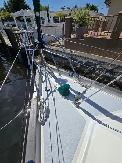 Sans Cles Yacht Photos Pics Electric Windlass
