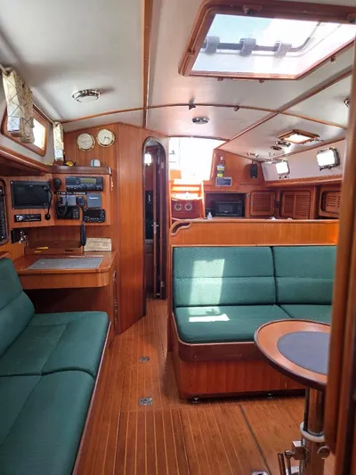 Sans Cles Yacht Photos Pics Salon Looking Aft