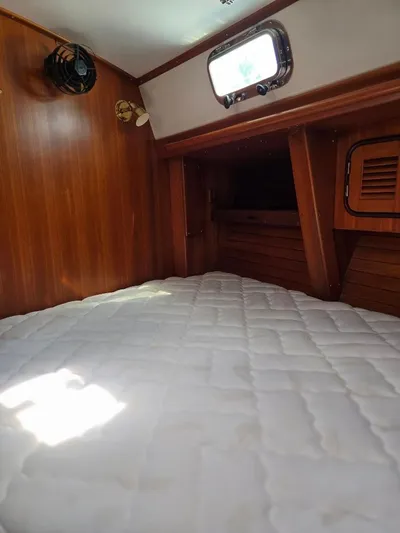 Sans Cles Yacht Photos Pics Great Pullman Mattress