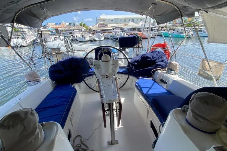 Vento Yacht Photos Pics Bénéteau Océanis 423 de 2006