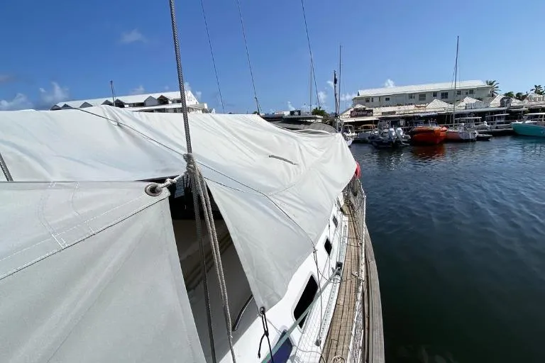 Vento Yacht Photos Pics Bénéteau Océanis 423 de 2006