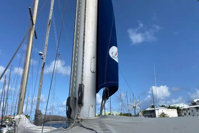 Vento Yacht Photos Pics Bénéteau Océanis 423 de 2006