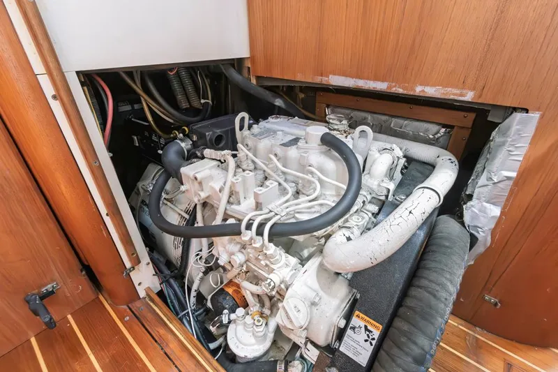 Romanc'n The Zea Yacht Photos Pics 