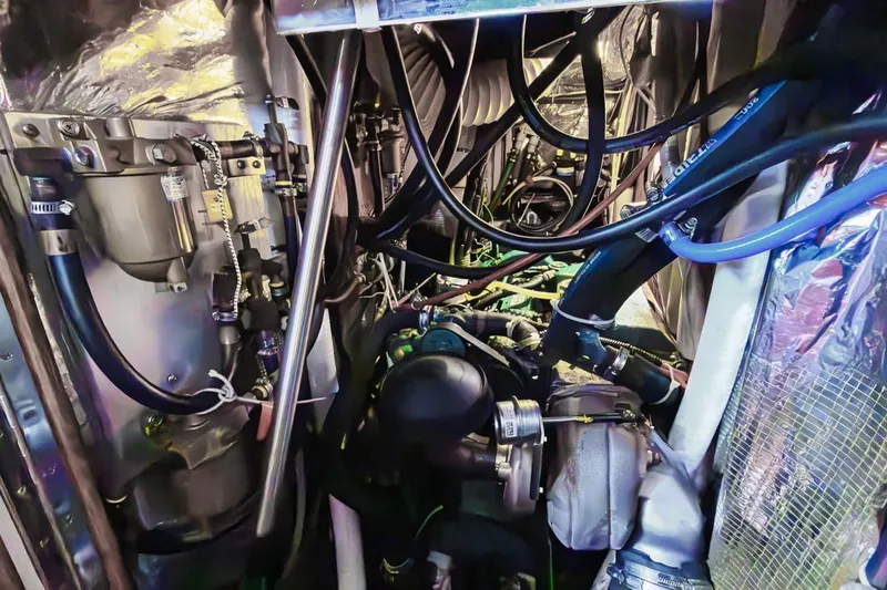 Romanc'n The Zea Yacht Photos Pics 