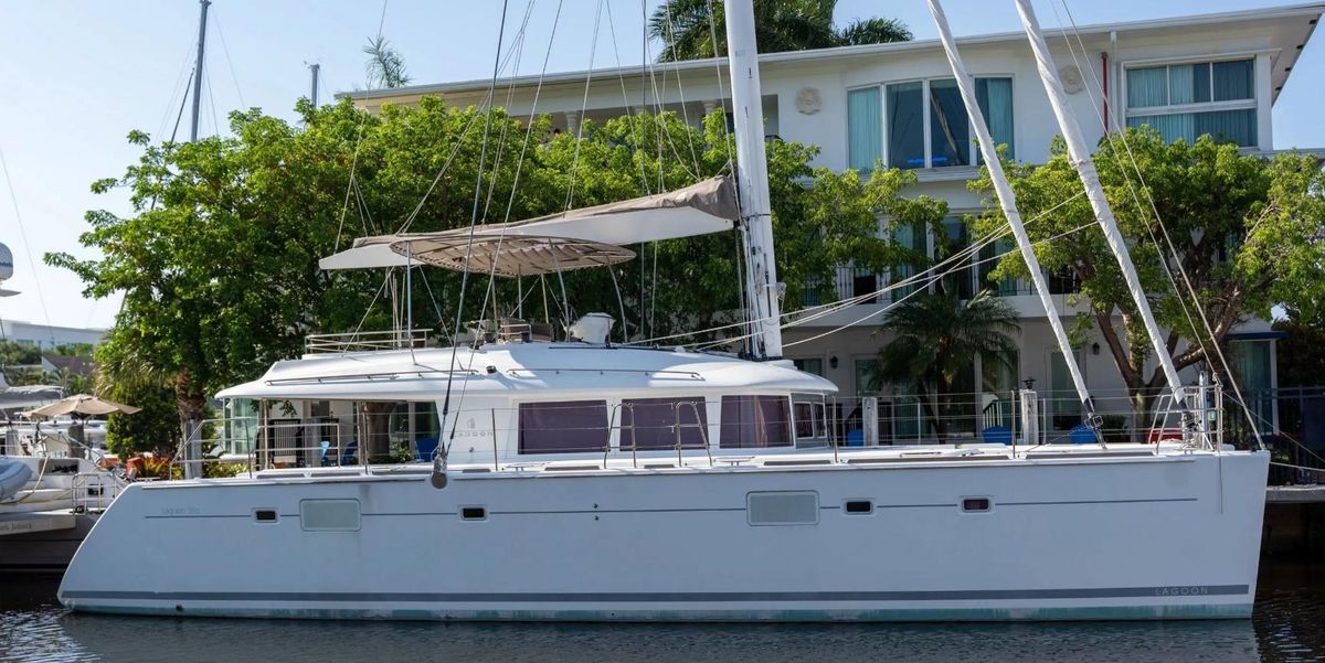 2012 Lagoon 56 