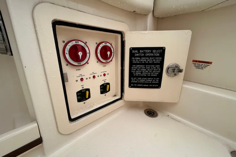  Yacht Photos Pics 2023 Grady-White Freedom 307 dual battery switch panel with operation instructions.
