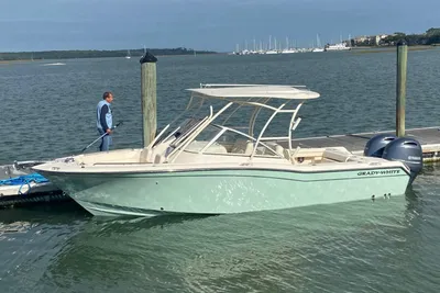 Grady-White Freedom 255