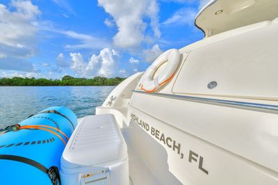 Yacht