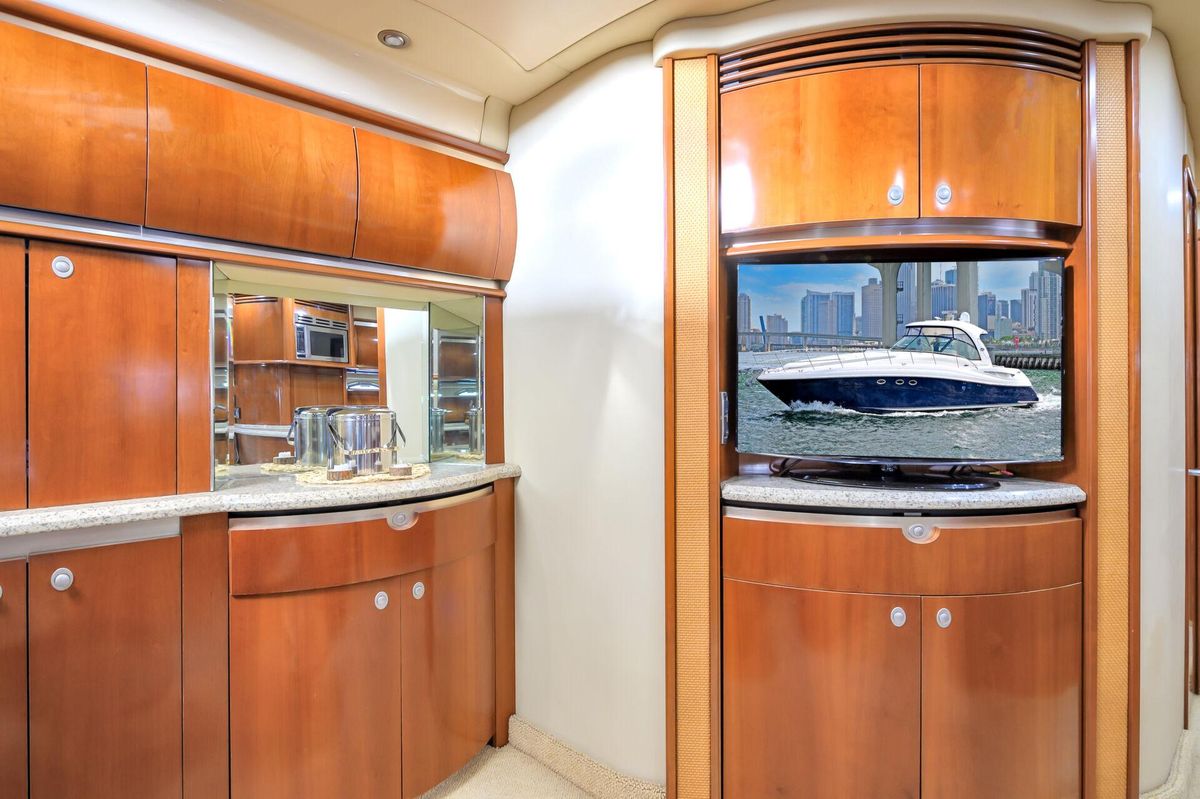 2005 Sea Ray 50 