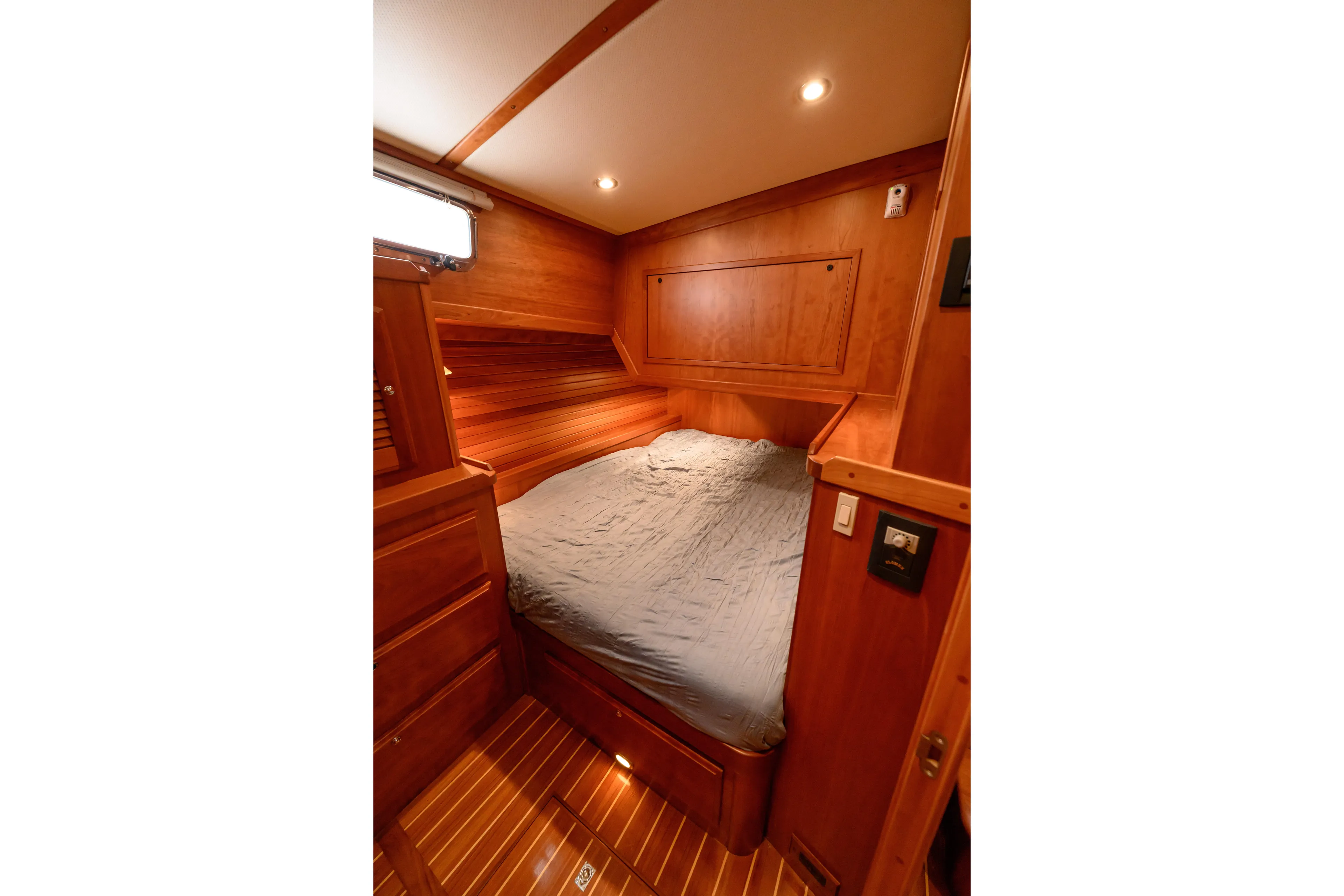 More Mojo Yacht Photos Pics Luxurious wooden cabin interior of 2009 Sabre 42 Hard Top Express yacht.