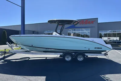Yamaha Boats 255 FSH Sport E
