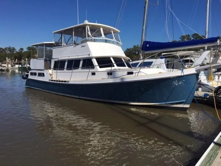 Bon Vivant Yacht Photos Pics 