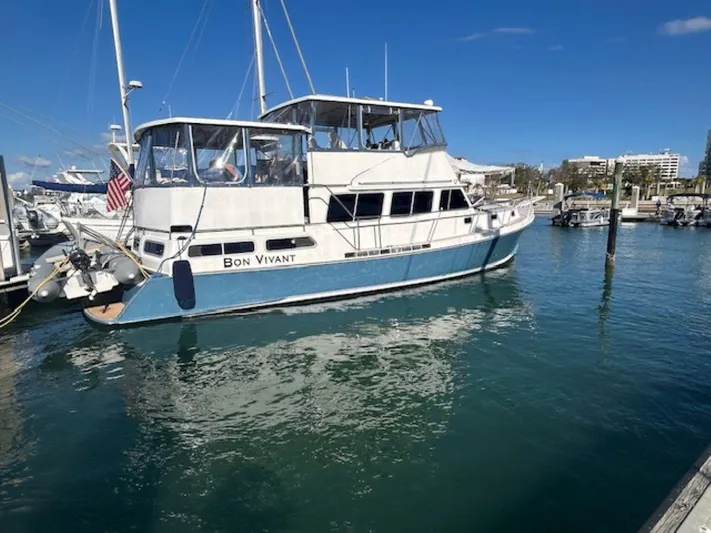 Bon Vivant Yacht Photos Pics 