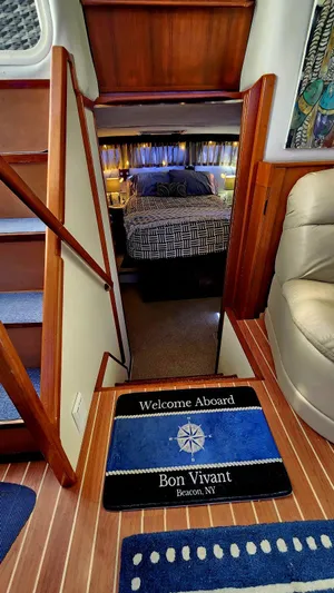 Bon Vivant Yacht Photos Pics 