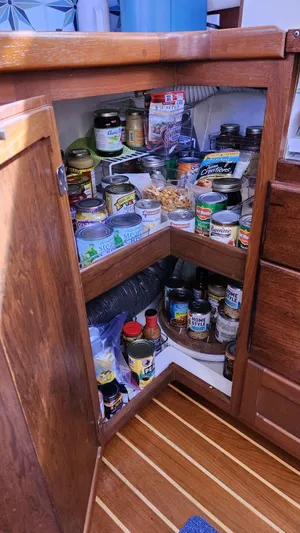 Bon Vivant Yacht Photos Pics 