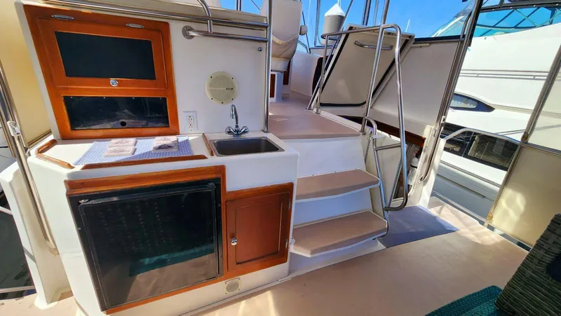 Bon Vivant Yacht Photos Pics 