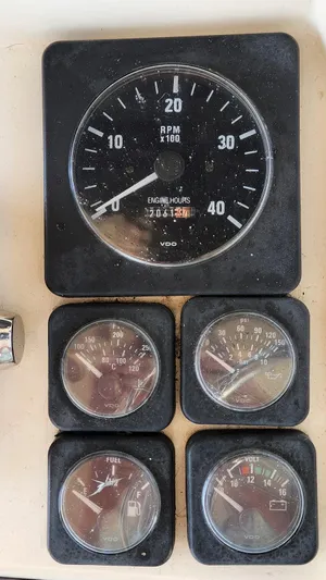 Bon Vivant Yacht Photos Pics 