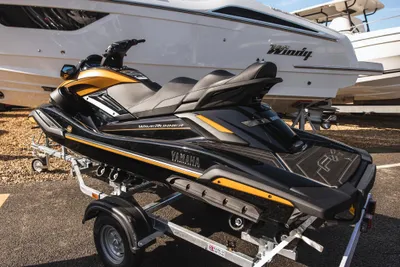2025 Yamaha WaveRunner FX Cruiser HO