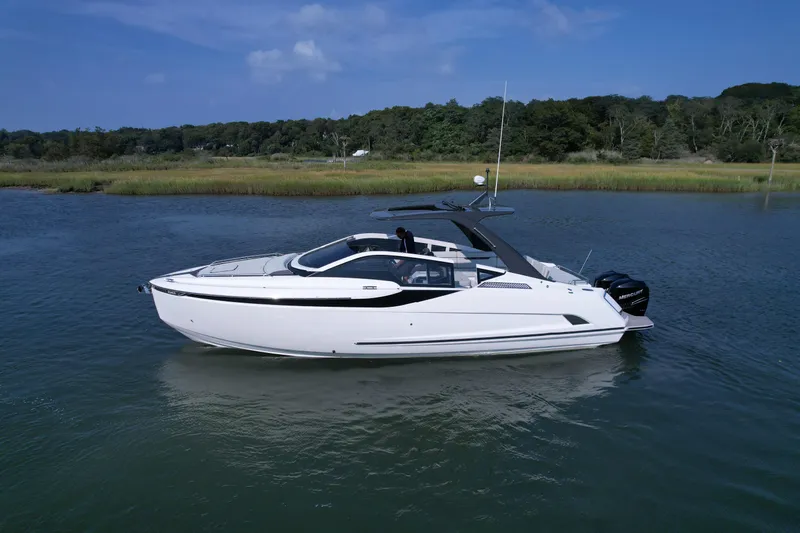 '23 Fairline Fline 33 Ob Yacht Photos Pics 
