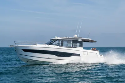 Jeanneau NC 1295 Coupe