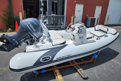 Walker Bay Generation 13 LTE