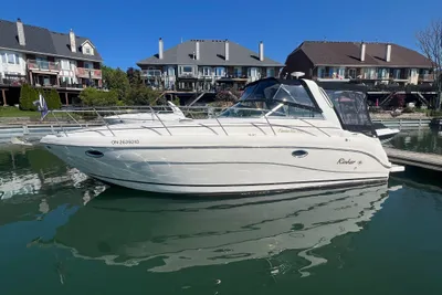 Rinker 310 Fiesta Vee
