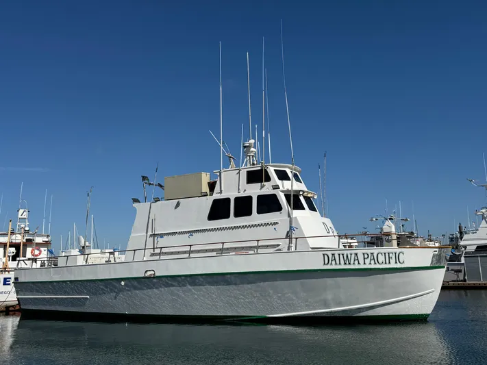 Daiwa Pacific Yacht Photos Pics 